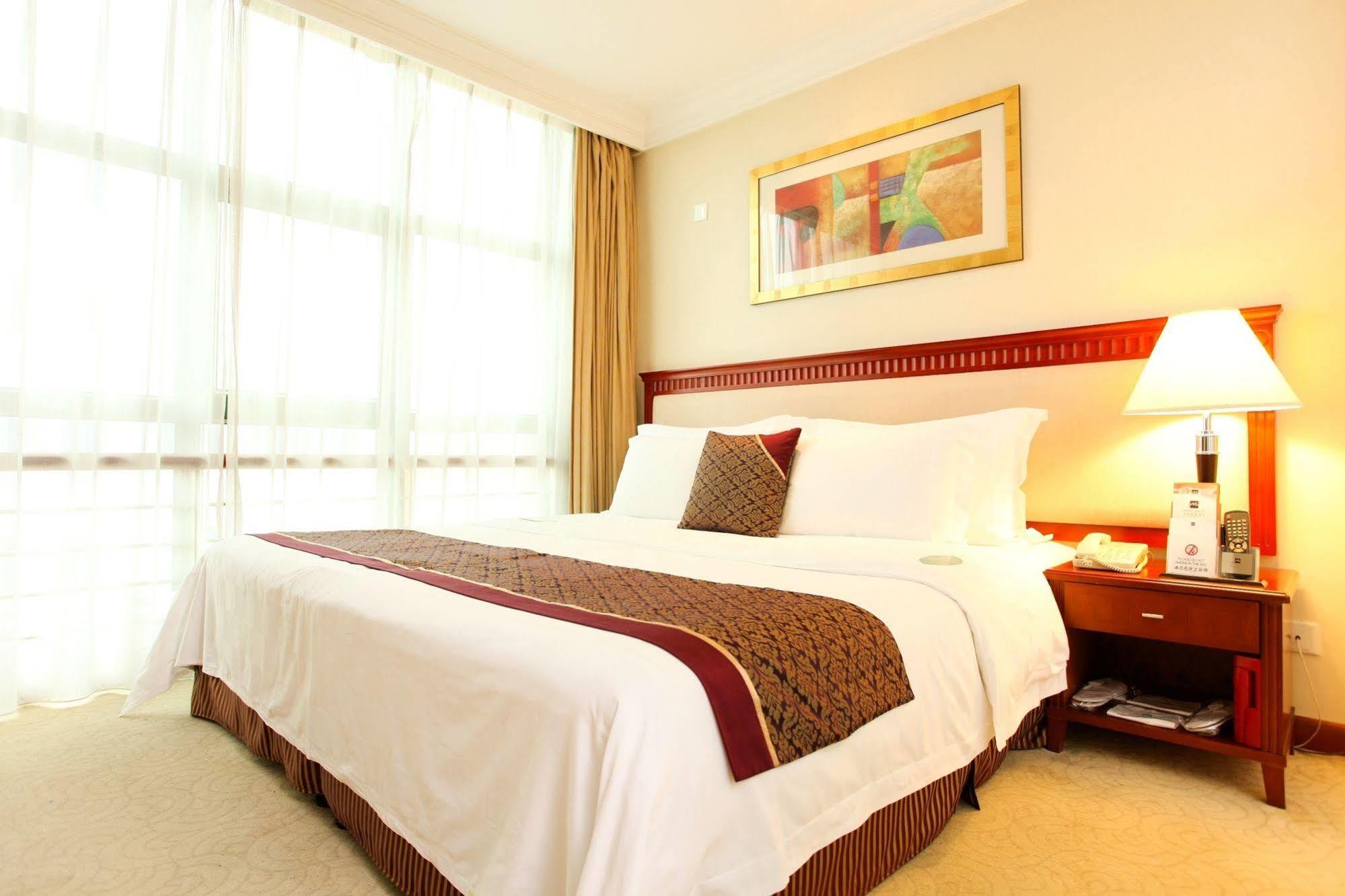 Shenzhen Dongmen Metropark Suites Hotel Exteriör bild